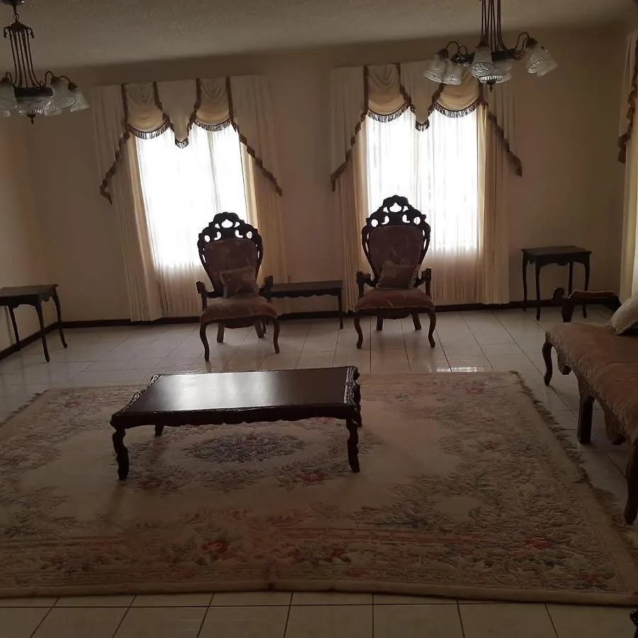 Suiteville In Mandeville Homestay