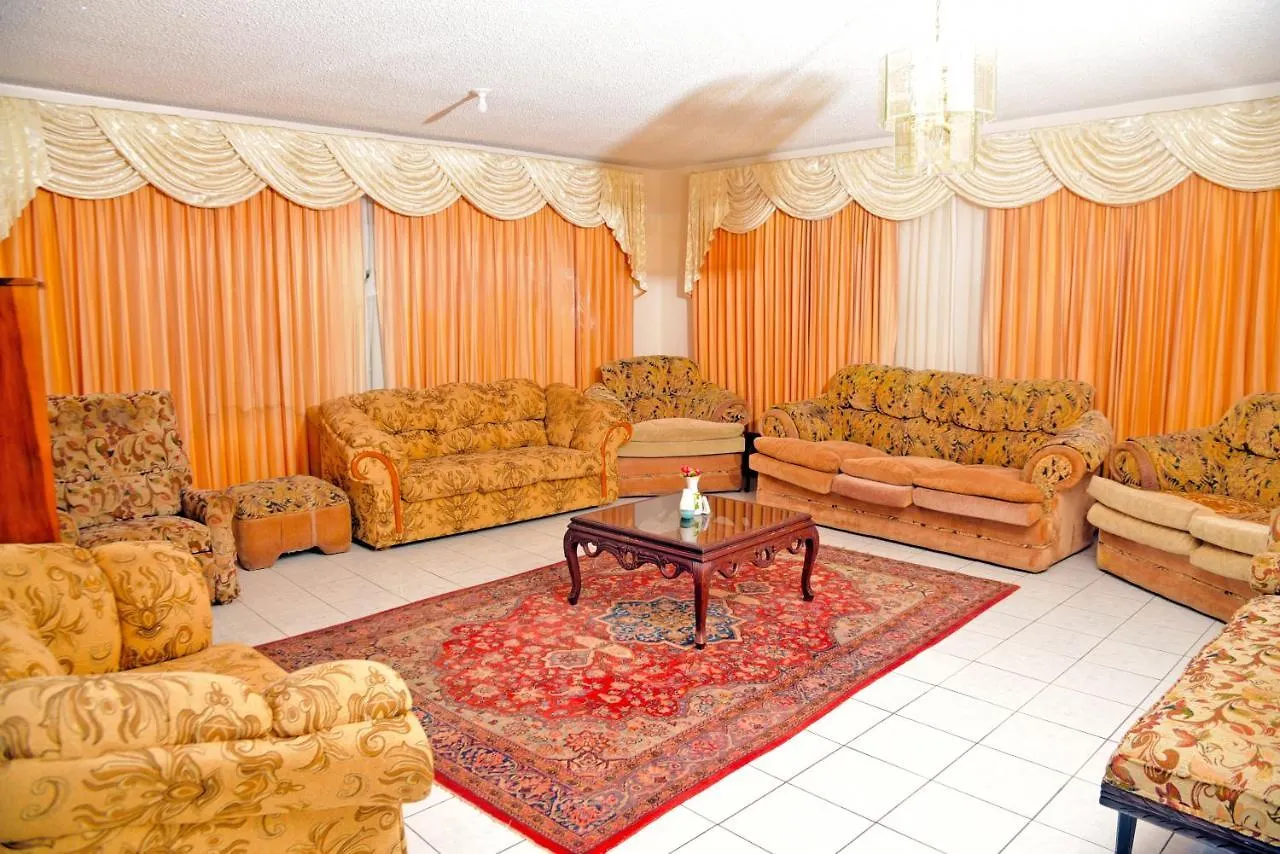 Suiteville In Mandeville Homestay